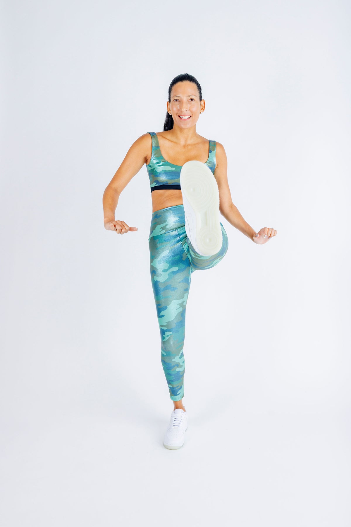 Playful Cameo Leggings